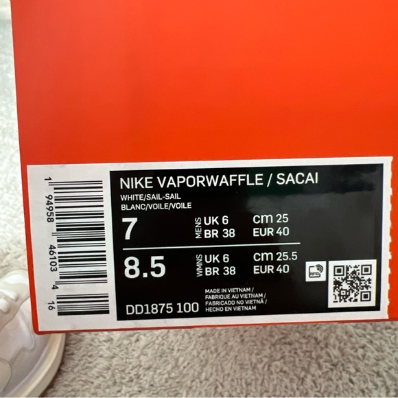 Nike Vaporwaffle Sacai (Sail/Gum) - Picture 9 of 12